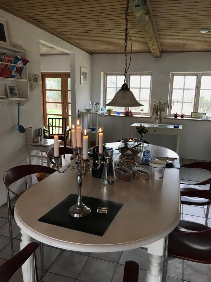 Bed and Breakfast Praestogaard Экстерьер фото